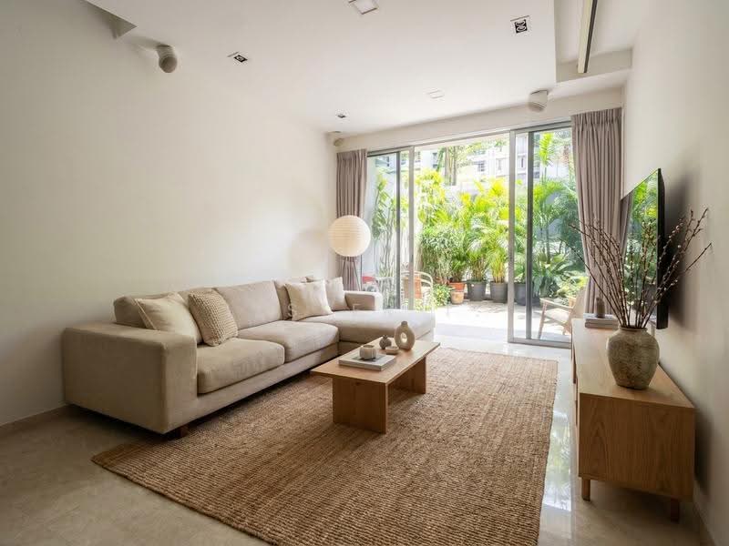 Grandeur 8, 2 Ang Mo Kio Central 3, Ang Mo Kio / Bishan / Thomson, 4 Bedrooms, 1,582 sqft, Condominium For Sale, by Lester T., 500283350 - Living Room - PropertyGuru.com.sg