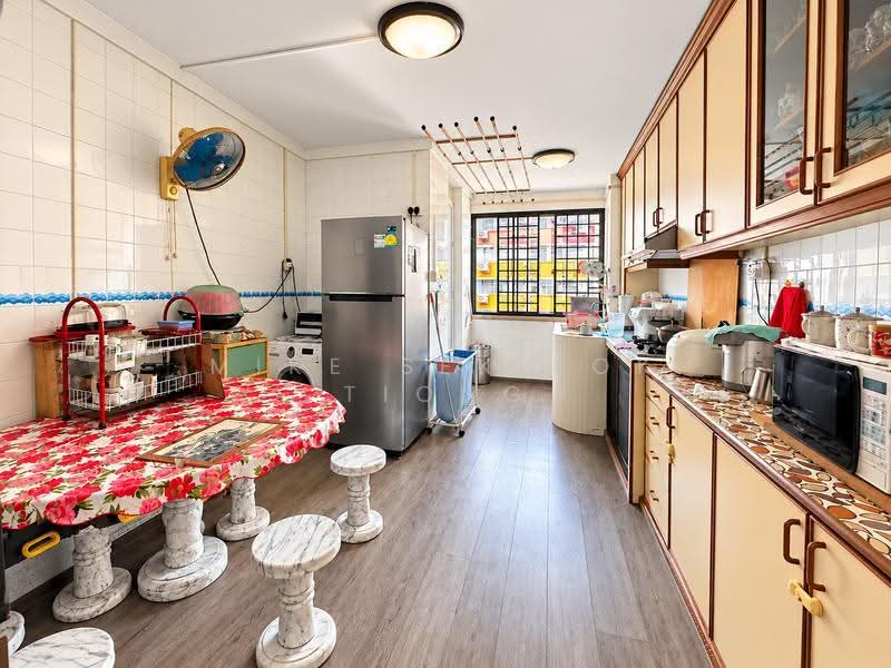 103 Pasir Ris Street 12, 103 Pasir Ris Street 12, Pasir Ris / Tampines, 3 Bedrooms, 1,313 sqft, HDB Flat For Sale, by Mike Sek Kok Tiong, 500283361 - Kitchen - PropertyGuru.com.sg