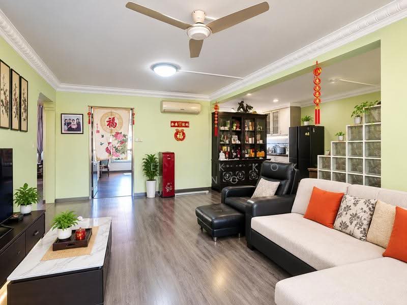 103 Pasir Ris Street 12, 103 Pasir Ris Street 12, Pasir Ris / Tampines, 3 Bedrooms, 1,313 sqft, HDB Flat For Sale, by Mike Sek Kok Tiong, 500283361 - Living Room - PropertyGuru.com.sg