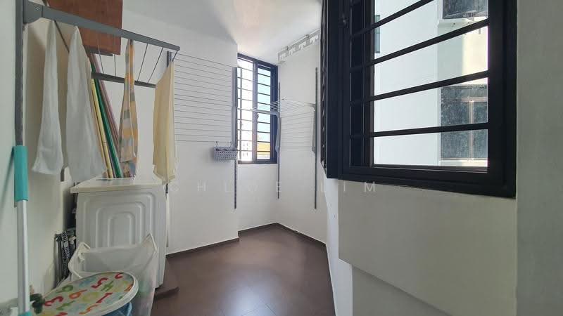 661 Choa Chu Kang Crescent, 661 Choa Chu Kang Crescent, Dairy Farm / Bukit Panjang / Choa Chu Kang, 3 Bedrooms, 1,119 sqft, HDB Flat For Sale, by Chloe Lim, 500283371 - Yard - PropertyGuru.com.sg