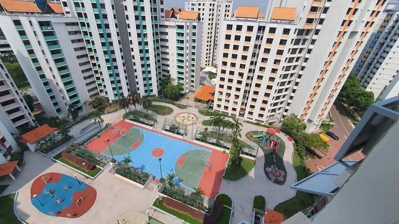 661 Choa Chu Kang Crescent, 661 Choa Chu Kang Crescent, Dairy Farm / Bukit Panjang / Choa Chu Kang, 3 Bedrooms, 1,119 sqft, HDB Flat For Sale, by Chloe Lim, 500283371 - Exterior - PropertyGuru.com.sg