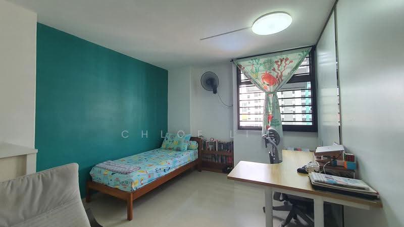 661 Choa Chu Kang Crescent, 661 Choa Chu Kang Crescent, Dairy Farm / Bukit Panjang / Choa Chu Kang, 3 Bedrooms, 1,119 sqft, HDB Flat For Sale, by Chloe Lim, 500283371 - Bedroom - PropertyGuru.com.sg