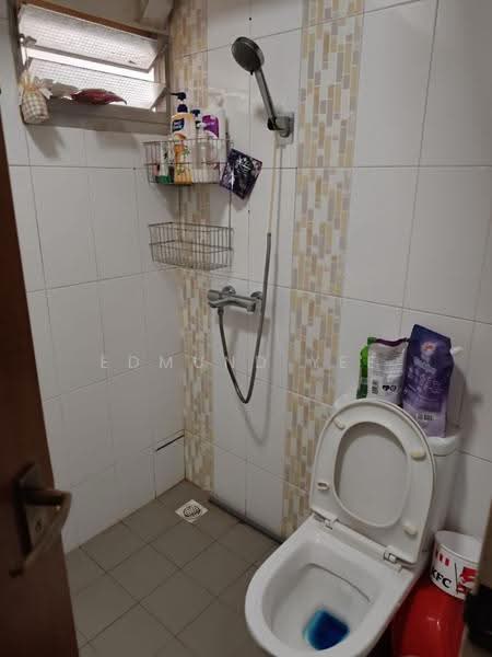 511C Yishun Street 51, 511C Yishun Street 51, Sembawang / Yishun, Room Rental, 150 sqft, HDB Flat For Rent, by Edmund Yee, 500283388 - Bathroom - PropertyGuru.com.sg