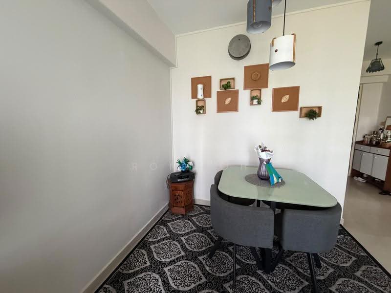 383 Bukit Batok West Avenue 5, 383 Bukit Batok West Avenue 5, Dairy Farm / Bukit Panjang / Choa Chu Kang, 3 Bedrooms, 969 sqft, HDB Flat For Sale, by Ron Koh, 500283398 - PropertyGuru.com.sg