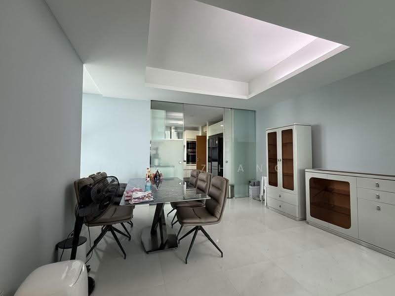 Waterfall Gardens, 8 Farrer Road, Tanglin / Holland / Bukit Timah, 4 Bedrooms, 2,196 sqft, Condominium For Sale, by Linda Zhang, 500283403 - Dining Room - PropertyGuru.com.sg