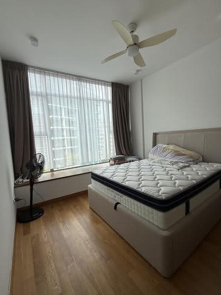Waterfall Gardens, 8 Farrer Road, Tanglin / Holland / Bukit Timah, 4 Bedrooms, 2,196 sqft, Condominium For Sale, by Linda Zhang, 500283403 - Bedroom - PropertyGuru.com.sg