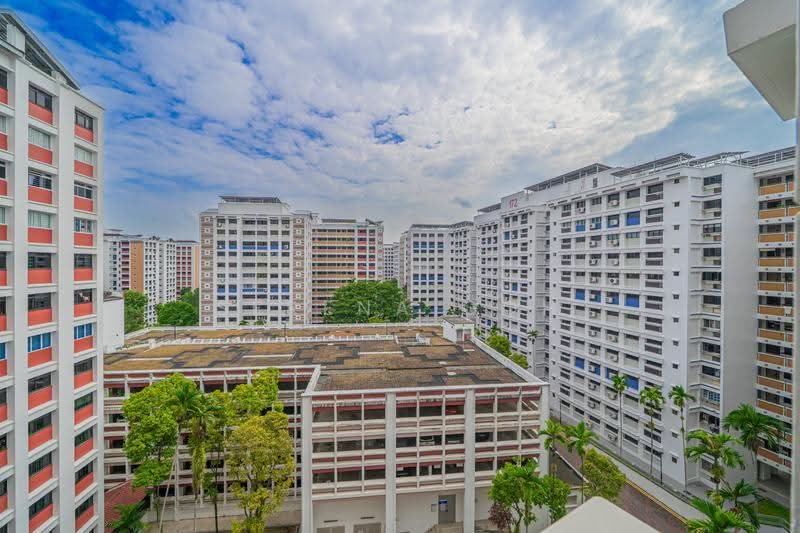 173 Hougang Avenue 1, 173 Hougang Avenue 1, Hougang / Punggol / Sengkang, 3 Bedrooms, 1,076 sqft, HDB Flat For Sale, by Serena Goh, 500283405 - Exterior - PropertyGuru.com.sg