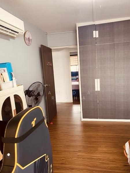 601 Bedok Reservoir Road, 601 Bedok Reservoir Road, Bedok / Upper East Coast, 3 Bedrooms, 1,302 sqft, HDB Flat For Sale, by Mohamed Ali Safir Ahamed, 500283407 - Interior - PropertyGuru.com.sg