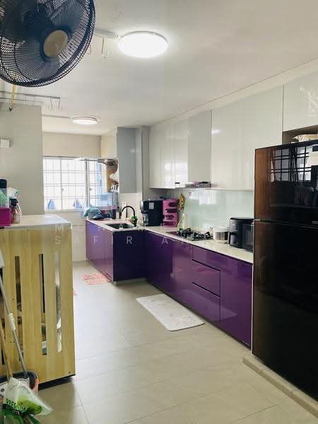 601 Bedok Reservoir Road, 601 Bedok Reservoir Road, Bedok / Upper East Coast, 3 Bedrooms, 1,302 sqft, HDB Flat For Sale, by Mohamed Ali Safir Ahamed, 500283407 - Kitchen - PropertyGuru.com.sg