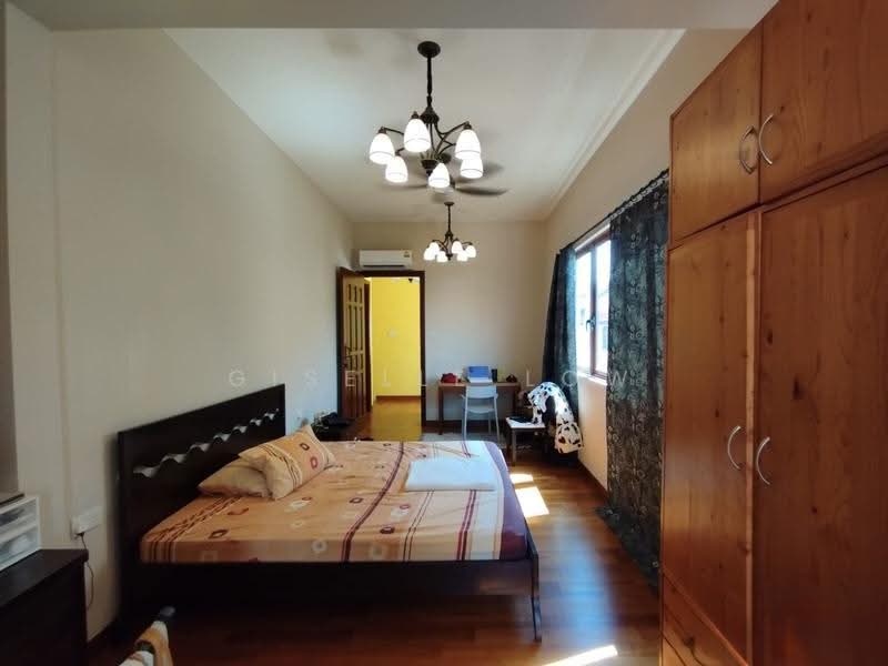 Dunbar walk, East Coast / Marine Parade, Room Rental, 350 sqft, Semi-Detached House For Rent, by Giselle Low, 500283409 - Bedroom - PropertyGuru.com.sg