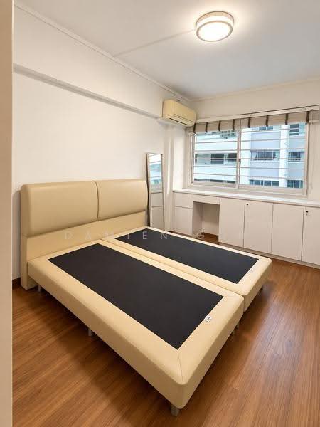894 Tampines Street 81, 894 Tampines Street 81, Pasir Ris / Tampines, 4 Bedrooms, 1,528 sqft, HDB Flat For Sale, by Damien Goh, 500283413 - Bedroom 1 - PropertyGuru.com.sg