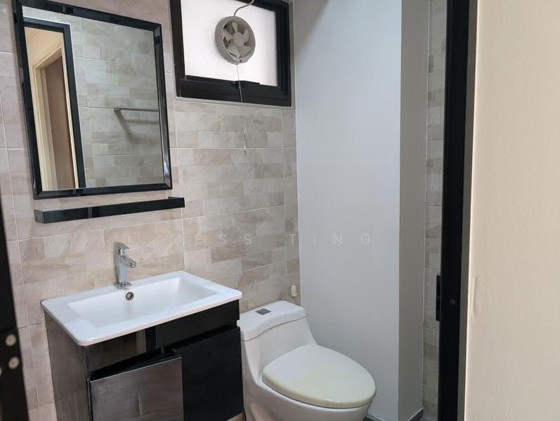 357B Admiralty Drive, 357B Admiralty Drive, Sembawang / Yishun, 3 Bedrooms, 1,023 sqft, HDB Flat For Rent, by Bess Ting, 500283415 - Bathroom - PropertyGuru.com.sg
