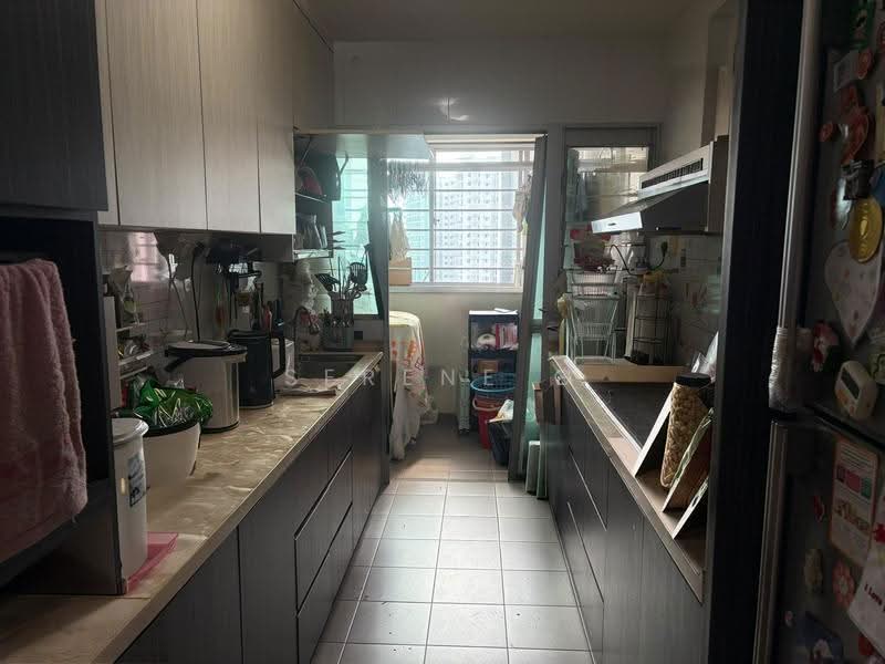 469C Sengkang West Way, 469C Sengkang West Way, Seletar / Yio Chu Kang, 3 Bedrooms, 1,216 sqft, HDB Flat For Sale, by Serene G, 500283417 - Kitchen - PropertyGuru.com.sg
