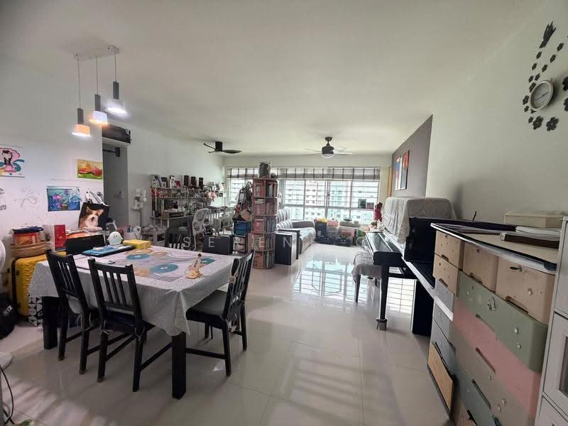 469C Sengkang West Way, 469C Sengkang West Way, Seletar / Yio Chu Kang, 3 Bedrooms, 1,216 sqft, HDB Flat For Sale, by Serene G, 500283417 - Living Room - PropertyGuru.com.sg