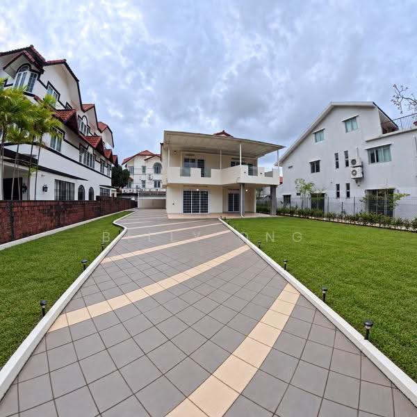 Spacious Bungalow Lorong J Telok Kurau, Telok Kurau, East Coast / Marine Parade, 5 Bedrooms, 3,627 sqft, Bungalow House For Rent, by Billy Ong, 500283420 - Exterior - PropertyGuru.com.sg