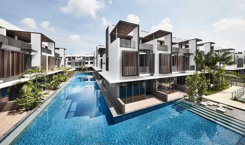 Alana, Sunrise Terrace, Seletar / Yio Chu Kang, 4 Bedrooms, 3,358 sqft, Terraced House For Sale, by Jeremy Toh, 500283436 - Exterior - PropertyGuru.com.sg