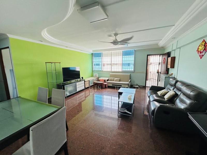 818 Tampines Street 81, 818 Tampines Street 81, Pasir Ris / Tampines, Room Rental, 200 sqft, HDB Flat For Rent, by Jaren Hoo, 500283448 - Living Room - PropertyGuru.com.sg