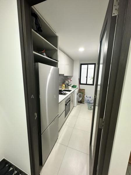Lake Grande, 10 Jurong Lake Link, Boon Lay / Jurong / Tuas, Room Rental, 150 sqft, Condominium For Rent, by Alex Khoo, 500283449 - Kitchen - PropertyGuru.com.sg