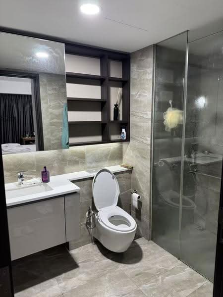 Lake Grande, 10 Jurong Lake Link, Boon Lay / Jurong / Tuas, Room Rental, 150 sqft, Condominium For Rent, by Alex Khoo, 500283449 - Bathroom - PropertyGuru.com.sg