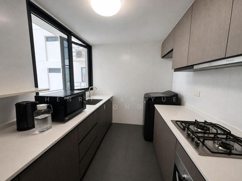 Riverparc Residence, 90 Punggol Drive, Hougang / Punggol / Sengkang, 3 Bedrooms, 990 sqft, Condominium For Sale, by Henry Yap Yuen Siong, 500283457 - Kitchen - PropertyGuru.com.sg