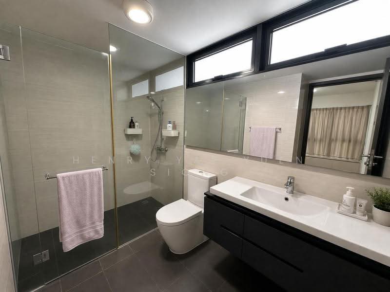 Riverparc Residence, 90 Punggol Drive, Hougang / Punggol / Sengkang, 3 Bedrooms, 990 sqft, Condominium For Sale, by Henry Yap Yuen Siong, 500283457 - Bathroom - PropertyGuru.com.sg