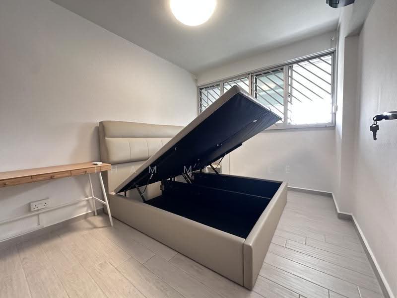 110 Lengkong Tiga, 110 Lengkong Tiga, Eunos / Geylang / Paya Lebar, Room Rental, 120 sqft, HDB Flat For Rent, by Tham Mei See, 500283462 - Bedroom - PropertyGuru.com.sg