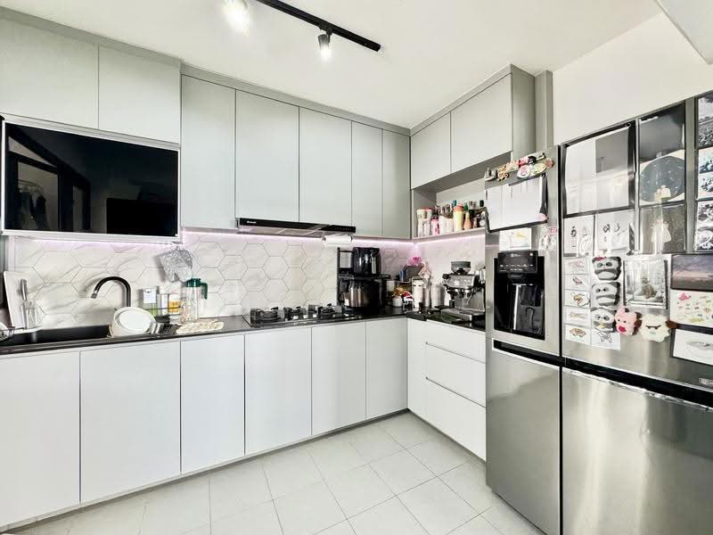 658A Punggol East, 658A Punggol East, Hougang / Punggol / Sengkang, 3 Bedrooms, 1,001 sqft, HDB Flat For Sale, by Jeryl Yee, 500283465 - Kitchen - PropertyGuru.com.sg