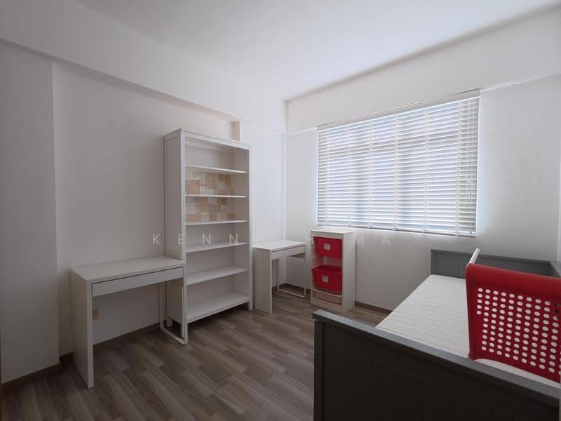The Florida, 78 Hougang Avenue 7, Hougang / Punggol / Sengkang, Room Rental, 120 sqft, Condominium For Rent, by Kenneth Ma, 500283481 - Bedroom - PropertyGuru.com.sg
