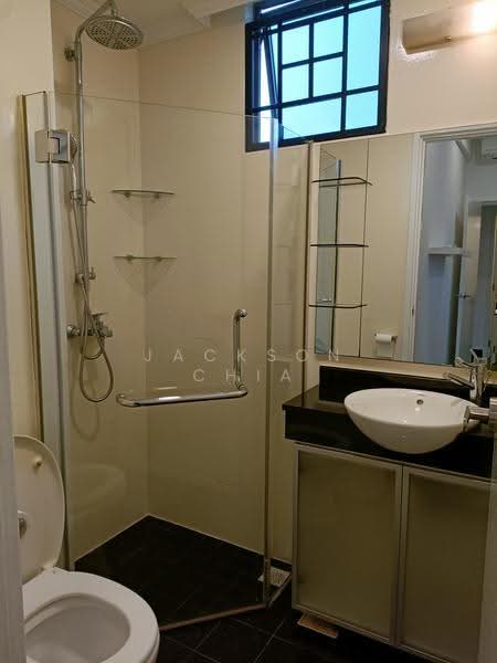 Springdale Condo, 49 Hindhede Walk, Clementi Park / Upper Bukit Timah, Room Rental, 160 sqft, Condominium For Rent, by Jackson Chia, 500283483 - Bathroom - PropertyGuru.com.sg