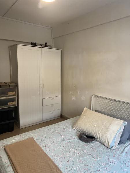 640 Rowell Road, 640 Rowell Road, Farrer Park / Serangoon Rd, 2 Bedrooms, 796 sqft, HDB Flat For Sale, by Hng Hup Guan 吴合源, 500283484 - Bedroom - PropertyGuru.com.sg