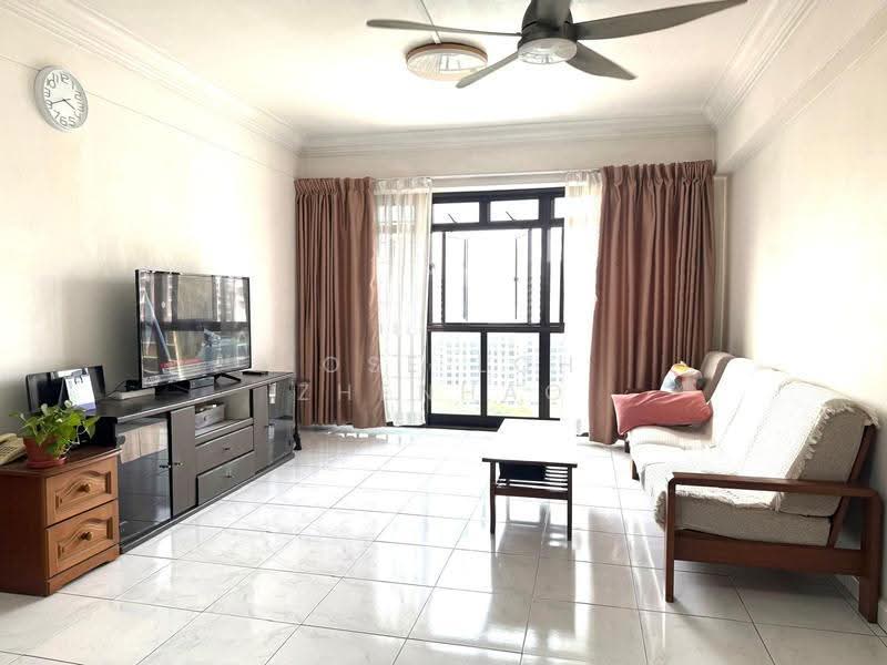 773 Bedok Reservoir View, 773 Bedok Reservoir View, Bedok / Upper East Coast, 3 Bedrooms, 1,237 sqft, HDB Flat For Sale, by Jose Loh Zhenhao, 500283492 - Living Room - PropertyGuru.com.sg