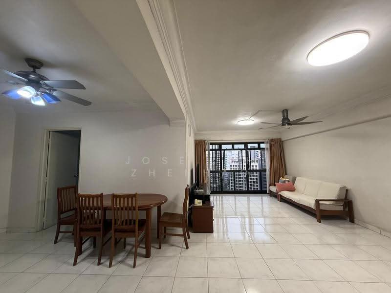 773 Bedok Reservoir View, 773 Bedok Reservoir View, Bedok / Upper East Coast, 3 Bedrooms, 1,237 sqft, HDB Flat For Sale, by Jose Loh Zhenhao, 500283492 - Living Room - PropertyGuru.com.sg