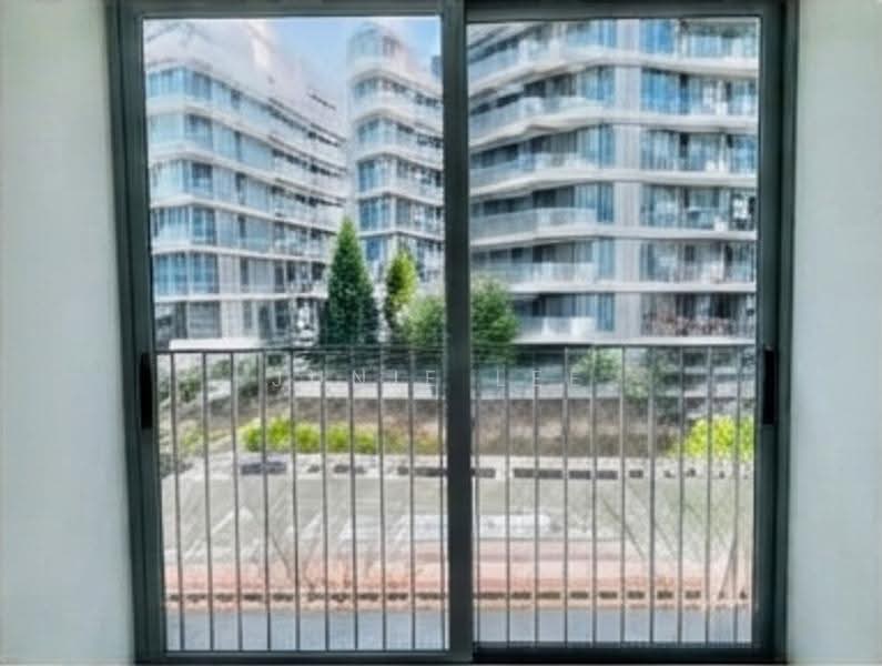 The Reef at King's Dock, 2 Harbourfront Avenue, Harbourfront / Telok Blangah, 2 Bedrooms, 893 sqft, Condominium For Sale, by Junie Lee, 500283497 - View - PropertyGuru.com.sg
