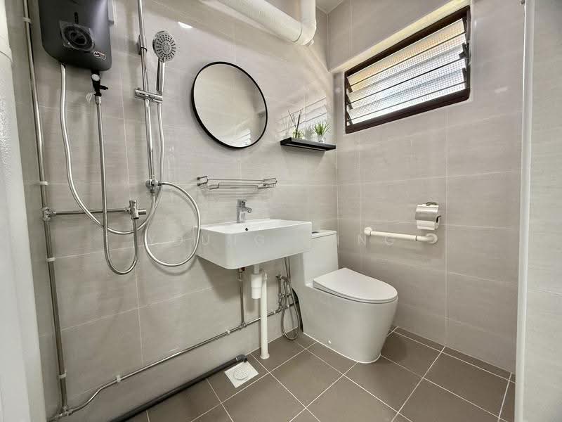 390 Tampines Avenue 7, 390 Tampines Avenue 7, Pasir Ris / Tampines, Room Rental, 108 sqft, HDB Flat For Rent, by Young Chng, 500283499 - Bathroom - PropertyGuru.com.sg