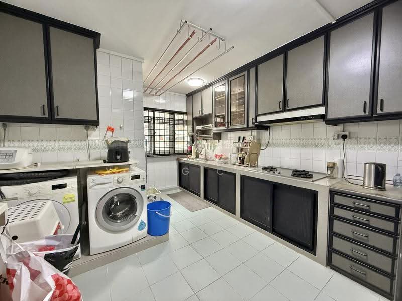 390 Tampines Avenue 7, 390 Tampines Avenue 7, Pasir Ris / Tampines, Room Rental, 108 sqft, HDB Flat For Rent, by Young Chng, 500283499 - Kitchen - PropertyGuru.com.sg