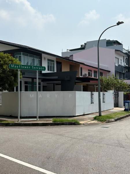 Mayflower Gardens, Mayflower Drive, Ang Mo Kio / Bishan / Thomson, 4 Bedrooms, 2,200 sqft, Terraced House For Sale, by Mary Pang, 500283501 - Exterior - PropertyGuru.com.sg