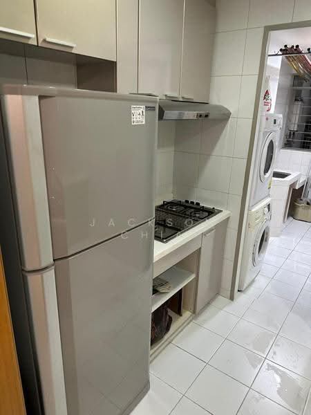 Starville, 66 Lengkong Tiga, Eunos / Geylang / Paya Lebar, Room Rental, 150 sqft, Condominium For Rent, by Jackson Chia, 500283503 - Kitchen - PropertyGuru.com.sg