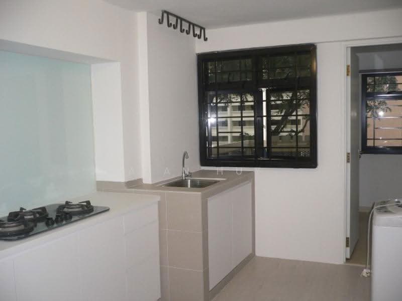 9 Holland Avenue, 9 Holland Avenue, Tanglin / Holland / Bukit Timah, 2 Bedrooms, 700 sqft, HDB Flat For Rent, by Alan Huy, 500283508 - Kitchen - PropertyGuru.com.sg