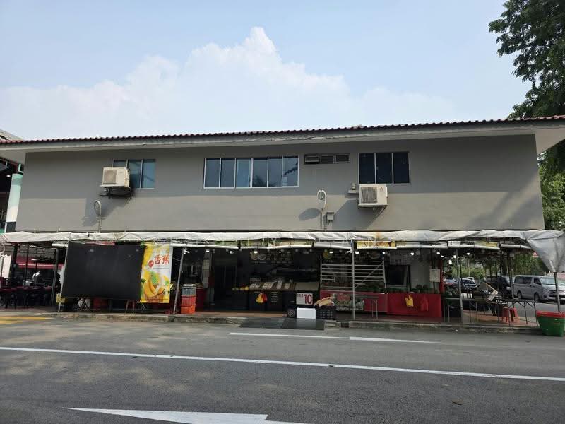 Bedok Shopping Complex, 288A Bedok Road, Bedok / Upper East Coast, 835 sqft, Shop / Shophouse For Rent, by Betty Tan, 500283521 - CommercialGuru.com.sg