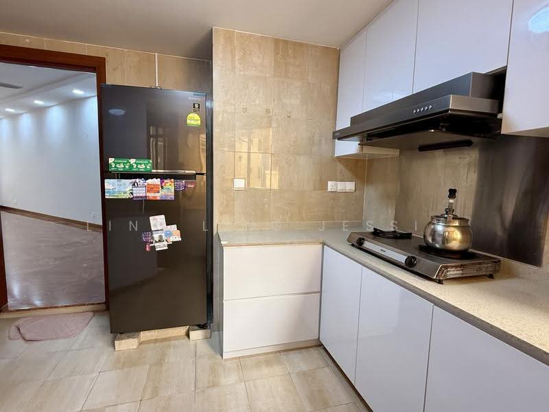 Villa Marina, 21 Jalan Sempadan, East Coast / Marine Parade, 3 Bedrooms, 1,249 sqft, Condominium For Rent, by Ling Ling Jessie Guo, 500283530 - PropertyGuru.com.sg