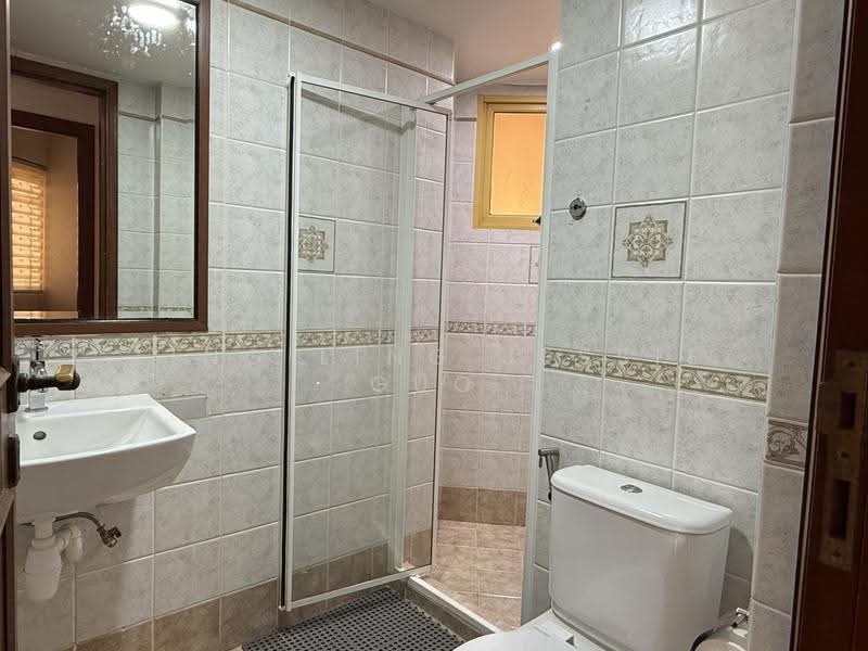 Villa Marina, 21 Jalan Sempadan, East Coast / Marine Parade, 3 Bedrooms, 1,249 sqft, Condominium For Rent, by Ling Ling Jessie Guo, 500283530 - PropertyGuru.com.sg