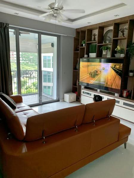 Eight Courtyards, 18 Canberra Drive, Sembawang / Yishun, 3 Bedrooms, 958 sqft, Condominium For Sale, by Tony Kwek, 500283532 - Living Room - PropertyGuru.com.sg