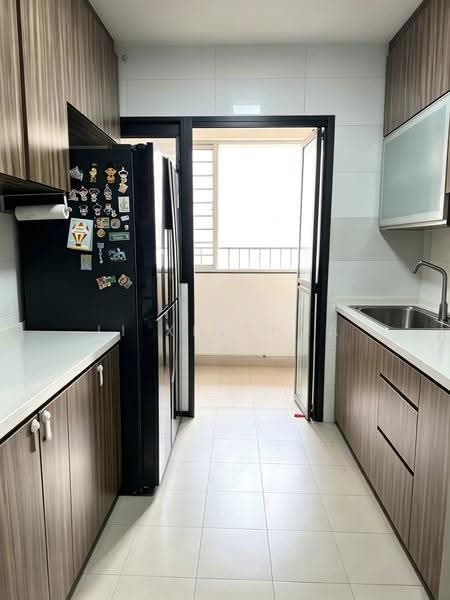 812A Choa Chu Kang Avenue 7, 812A Choa Chu Kang Avenue 7, Dairy Farm / Bukit Panjang / Choa Chu Kang, 3 Bedrooms, 1,001 sqft, HDB Flat For Sale, by Li Xinghua, 500283552 - Kitchen - PropertyGuru.com.sg