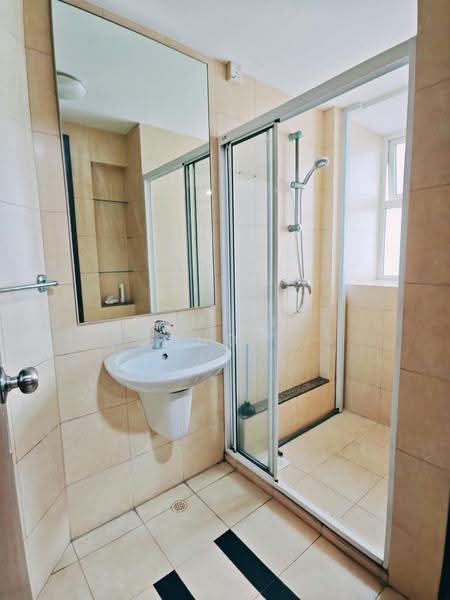 The Warren, 37 Choa Chu Kang Loop, Dairy Farm / Bukit Panjang / Choa Chu Kang, Room Rental, 200 sqft, Apartment For Rent, by Dominik Chow, 500283553 - Bathroom - PropertyGuru.com.sg