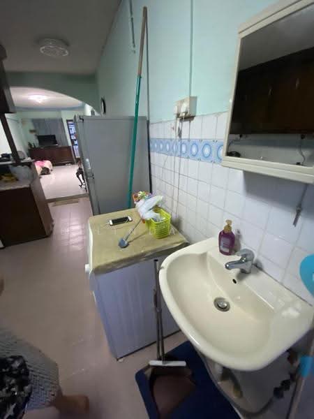 213 Ang Mo Kio Avenue 3, 213 Ang Mo Kio Avenue 3, Ang Mo Kio / Bishan / Thomson, 2 Bedrooms, 721 sqft, HDB Flat For Rent, by Belinda Liu, 500283565 - Kitchen - PropertyGuru.com.sg