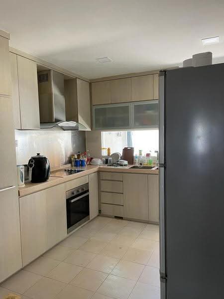 Lorong Sari, Lorong sari, Buona Vista / West Coast / Clementi New Town, Room Rental, 120 sqft, Semi-Detached House For Rent, by Elyn Goh, 500283573 - PropertyGuru.com.sg