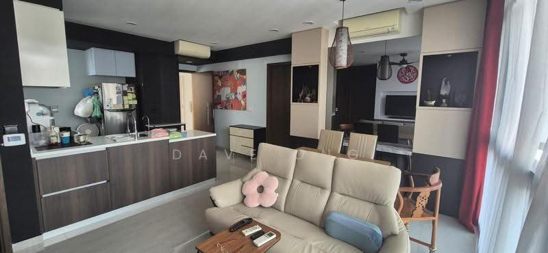 Symphony Suites, 17 Yishun Close, Sembawang / Yishun, 2 Bedrooms, 689 sqft, Condominium For Sale, by Dave Ong, 500283576 - Living Room - PropertyGuru.com.sg