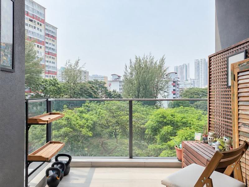 Stirling Residences, 23 Stirling Road, Alexandra / Commonwealth, 2 Bedrooms, 764 sqft, Condominium For Sale, by Claire Loh, 500283588 - Balcony - PropertyGuru.com.sg