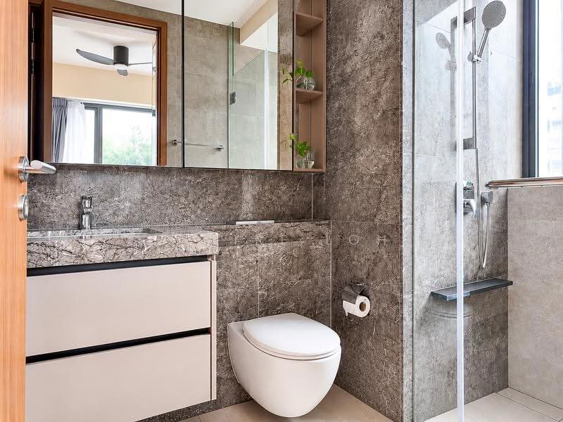 Stirling Residences, 23 Stirling Road, Alexandra / Commonwealth, 2 Bedrooms, 764 sqft, Condominium For Sale, by Claire Loh, 500283588 - Bathroom - PropertyGuru.com.sg
