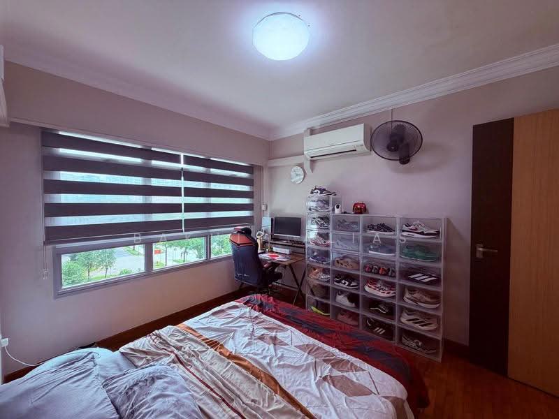 288B Punggol Place, 288B Punggol Place, Hougang / Punggol / Sengkang, 3 Bedrooms, 1,044 sqft, HDB Flat For Sale, by Bakhit Alias, 500283594 - Bedroom - PropertyGuru.com.sg